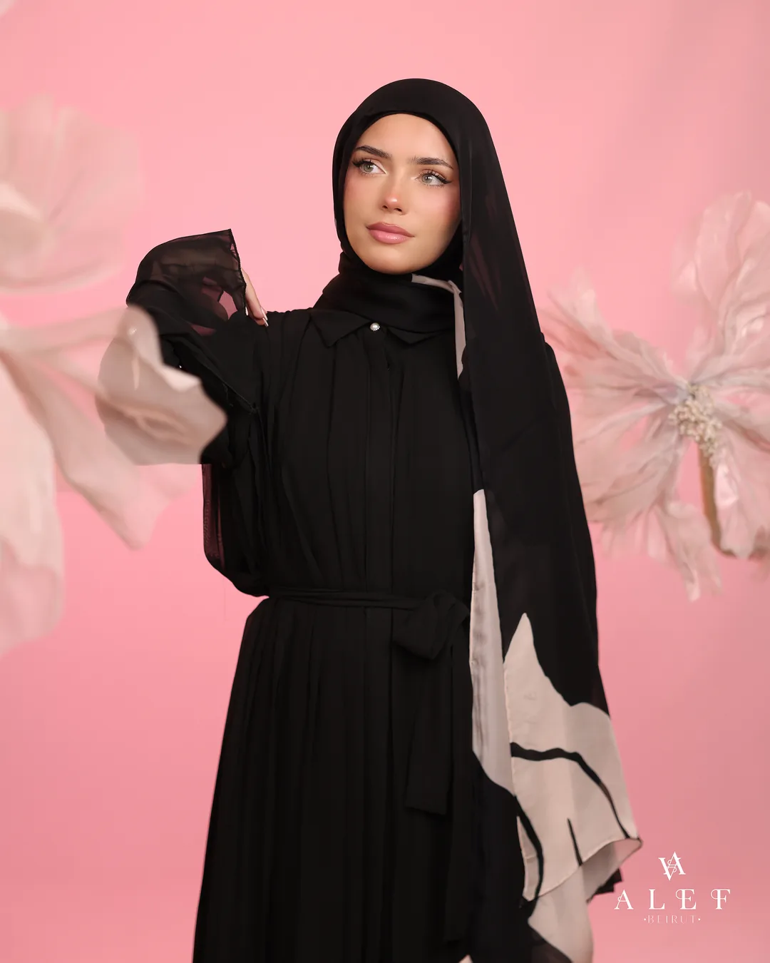 Velvet, Pure silk mandil, Beige on black
